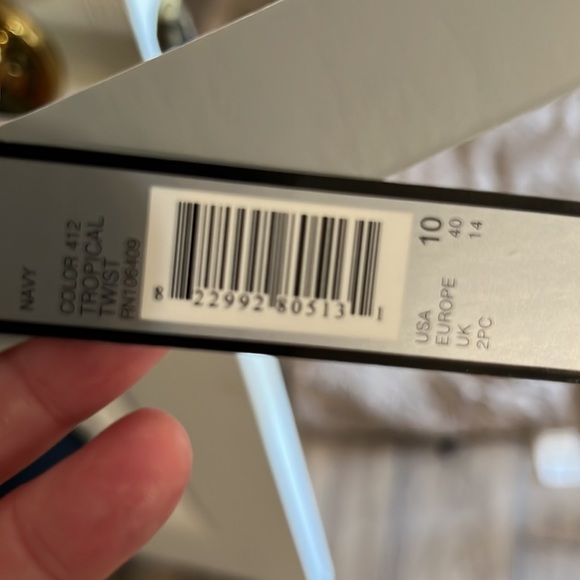 Tahari pants suit size 10 NWT - Picture 7 of 7